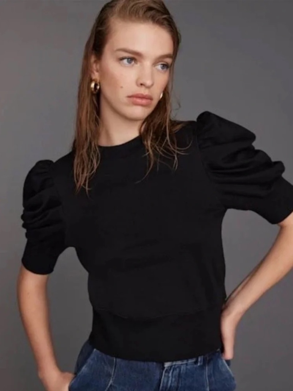 Soldout.nyc The Just Enough Puff Short Sleeve Sweatshirt Black